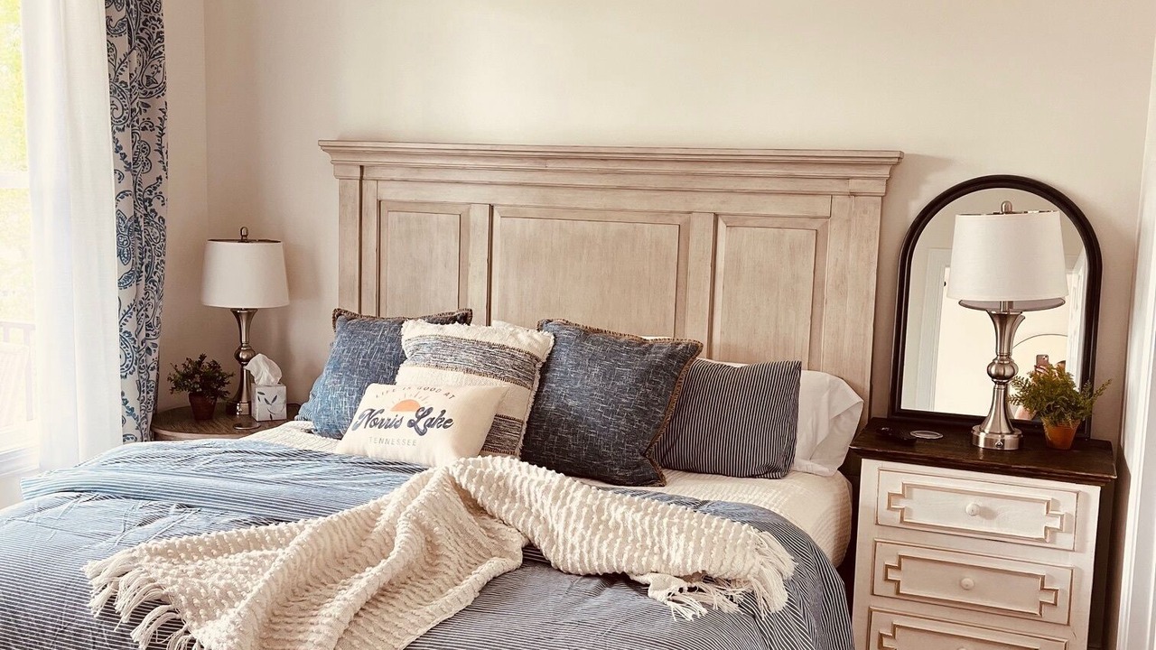 Photo of Bedroom in La Follette
