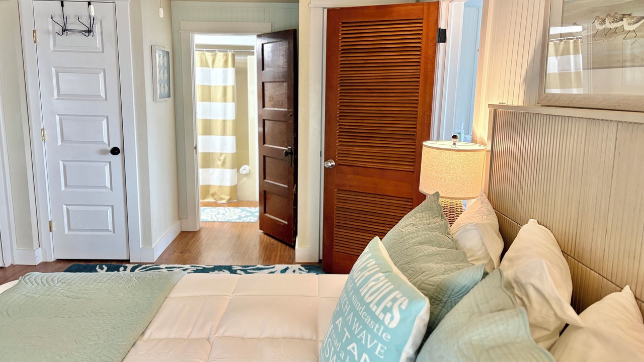 Photo of Bathroom in Kitty Hawk