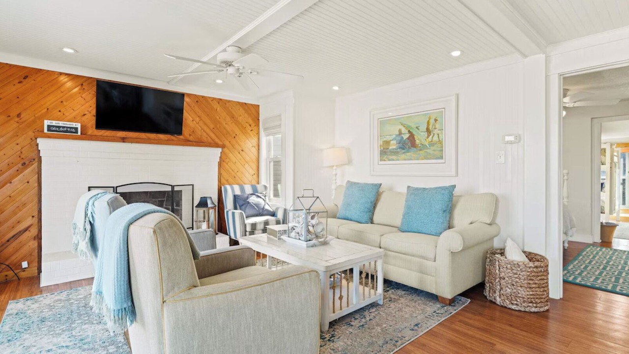 Photo of Bedroom in Kitty Hawk