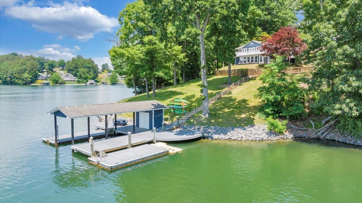 Photo of Outdoor in Goodview