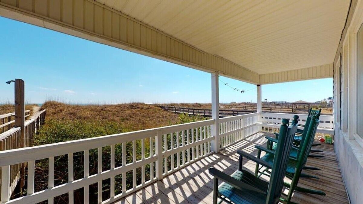 Photo of Patio Balcony in North Carolina Coast