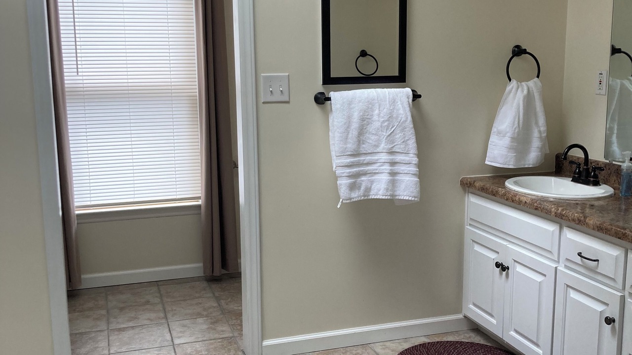 Photo of Bathroom in Moneta