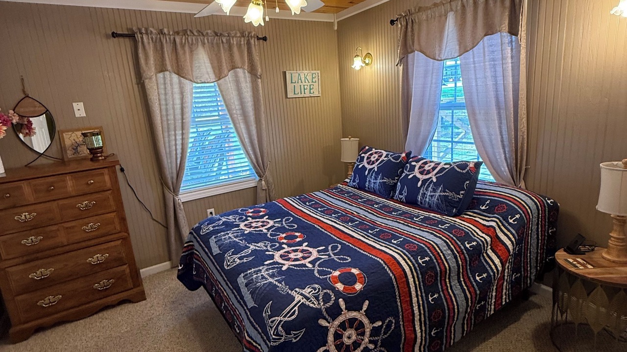 Photo of Bedroom in Cub Run