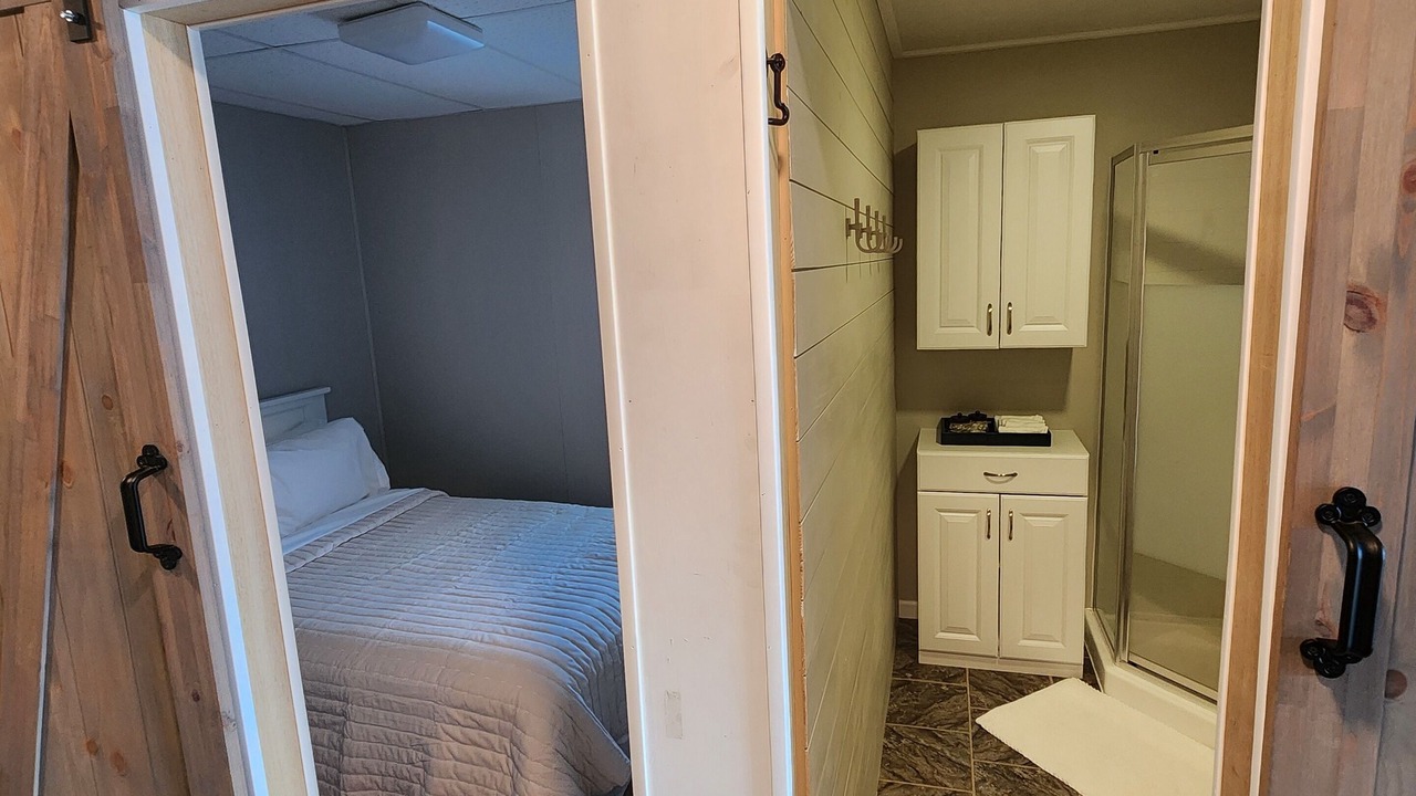 Photo of Bedroom in Big Creek