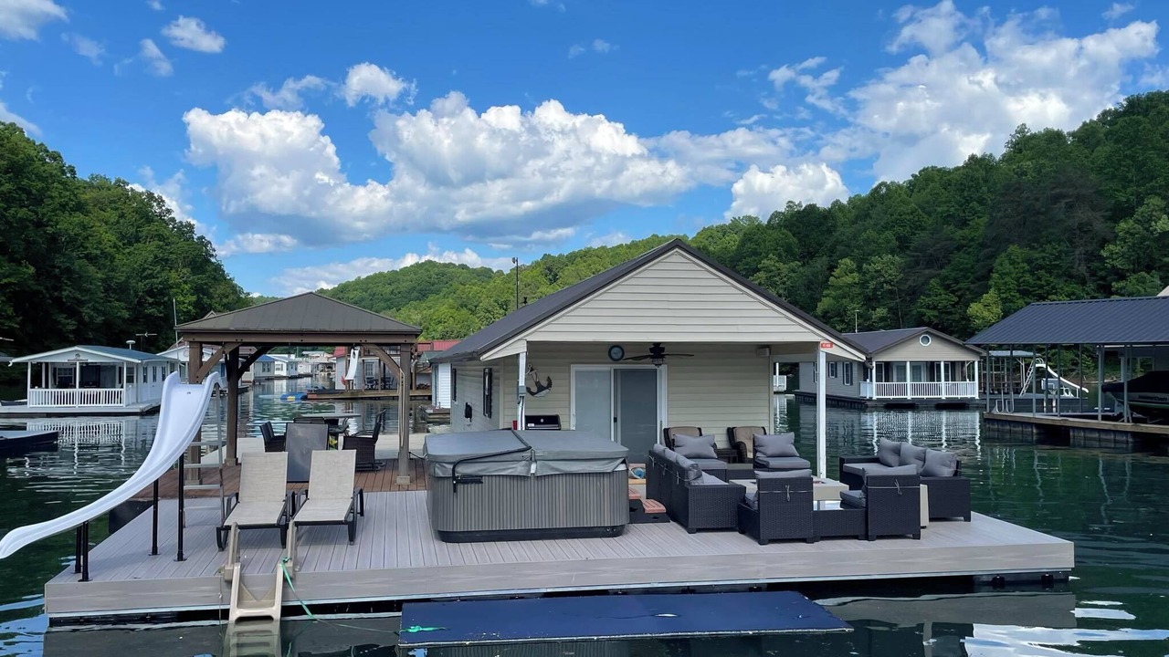 Photo of Patio Balcony in Big Creek