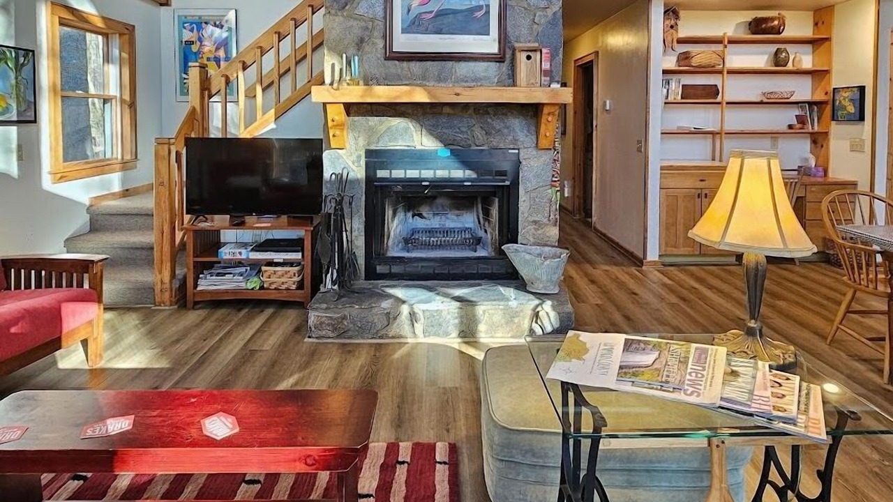 Photo of Livingroom in Waynesville