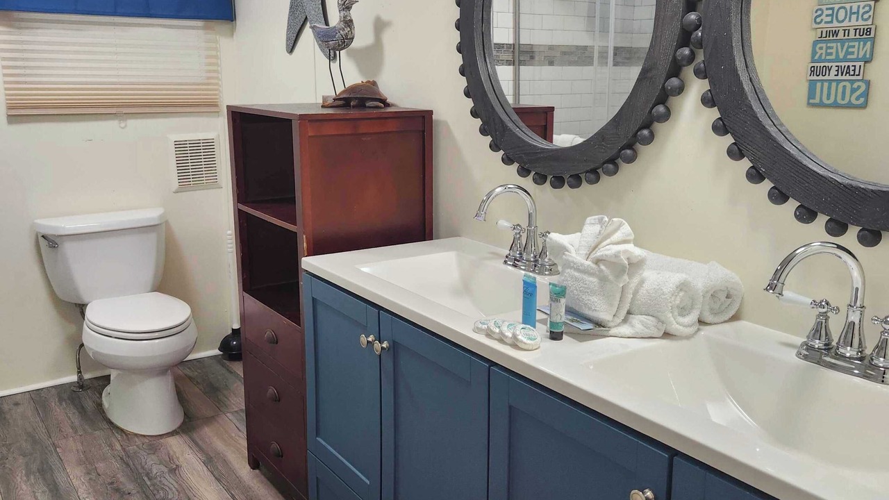 Photo of Bathroom in Longs