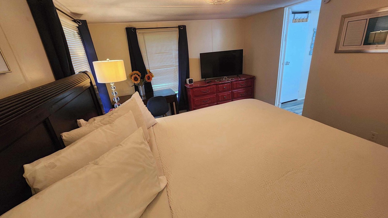 Photo of Bedroom in Longs