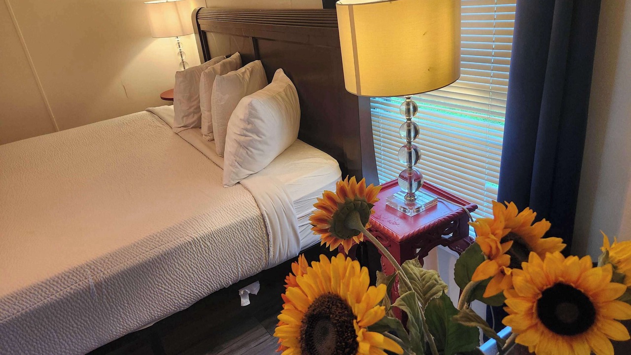 Photo of Bedroom in Longs