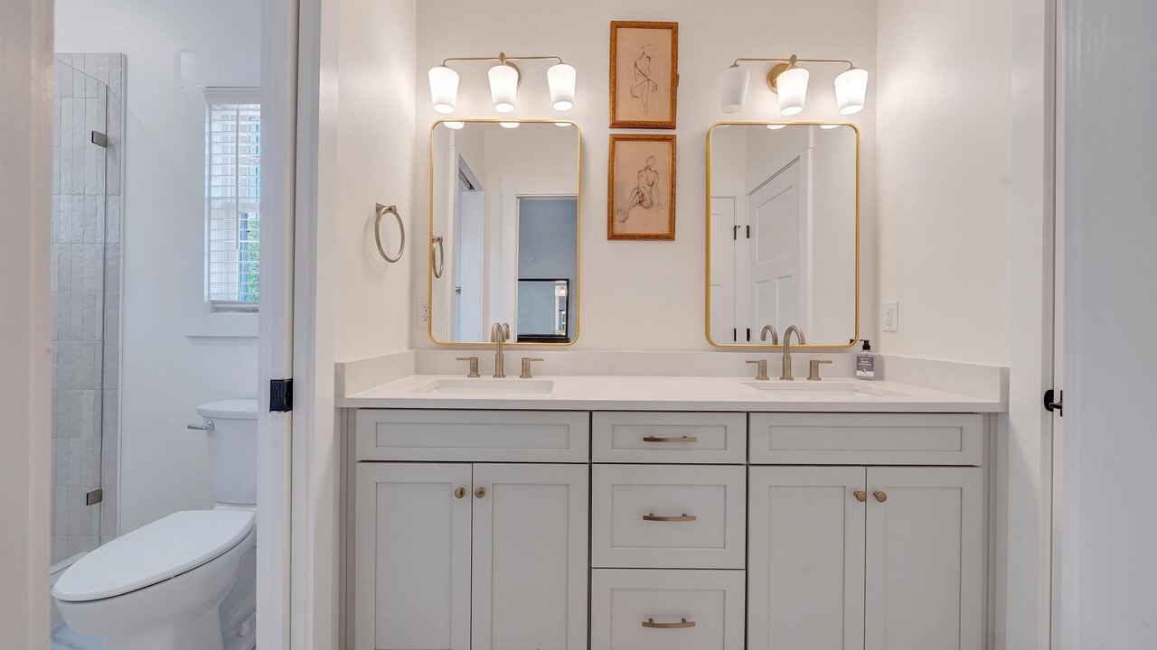 Photo of Bathroom in Moneta