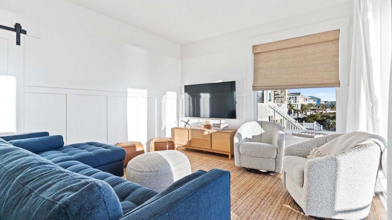 Photo of Bedroom in Oak Island