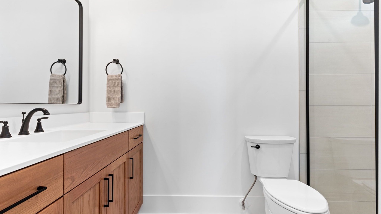 Photo of Bathroom in Oak Island