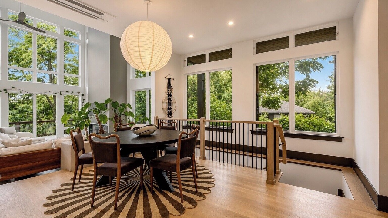 Photo of Livingroom in Shelby Hills