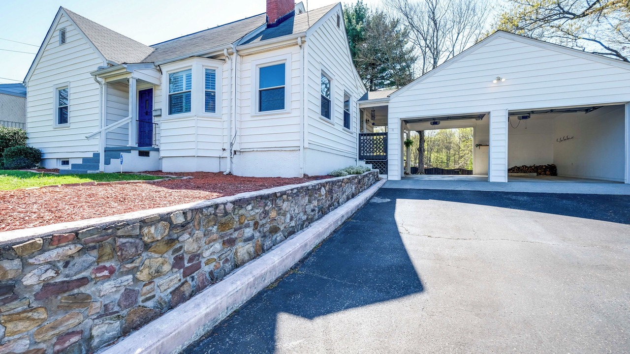 Photo of Outdoor in Roanoke