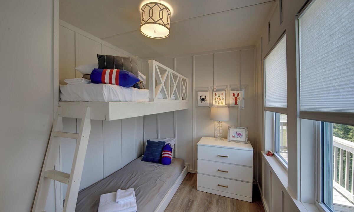 Photo of Bedroom in Avon