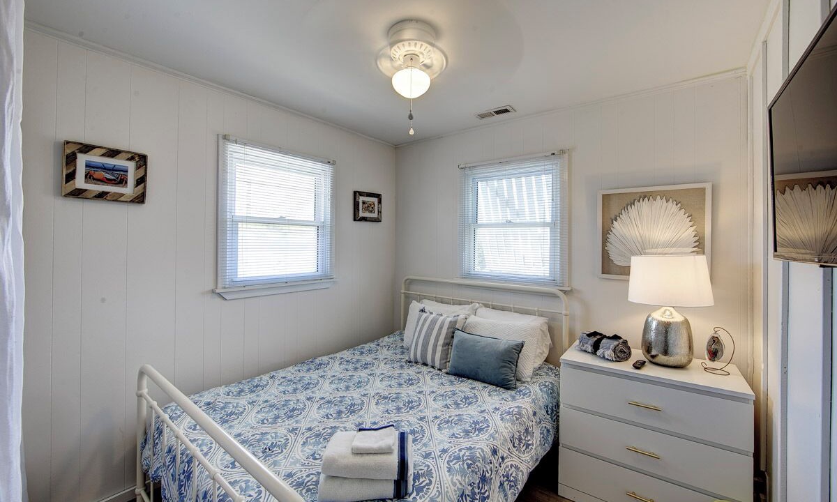 Photo of Bedroom in Avon