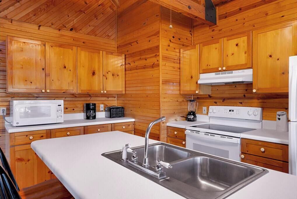Photo of Kitchen in Byrdstown