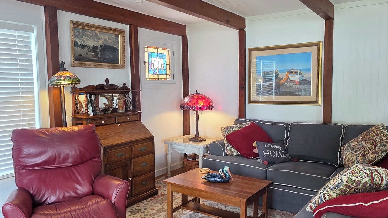 Photo of Livingroom in Benton