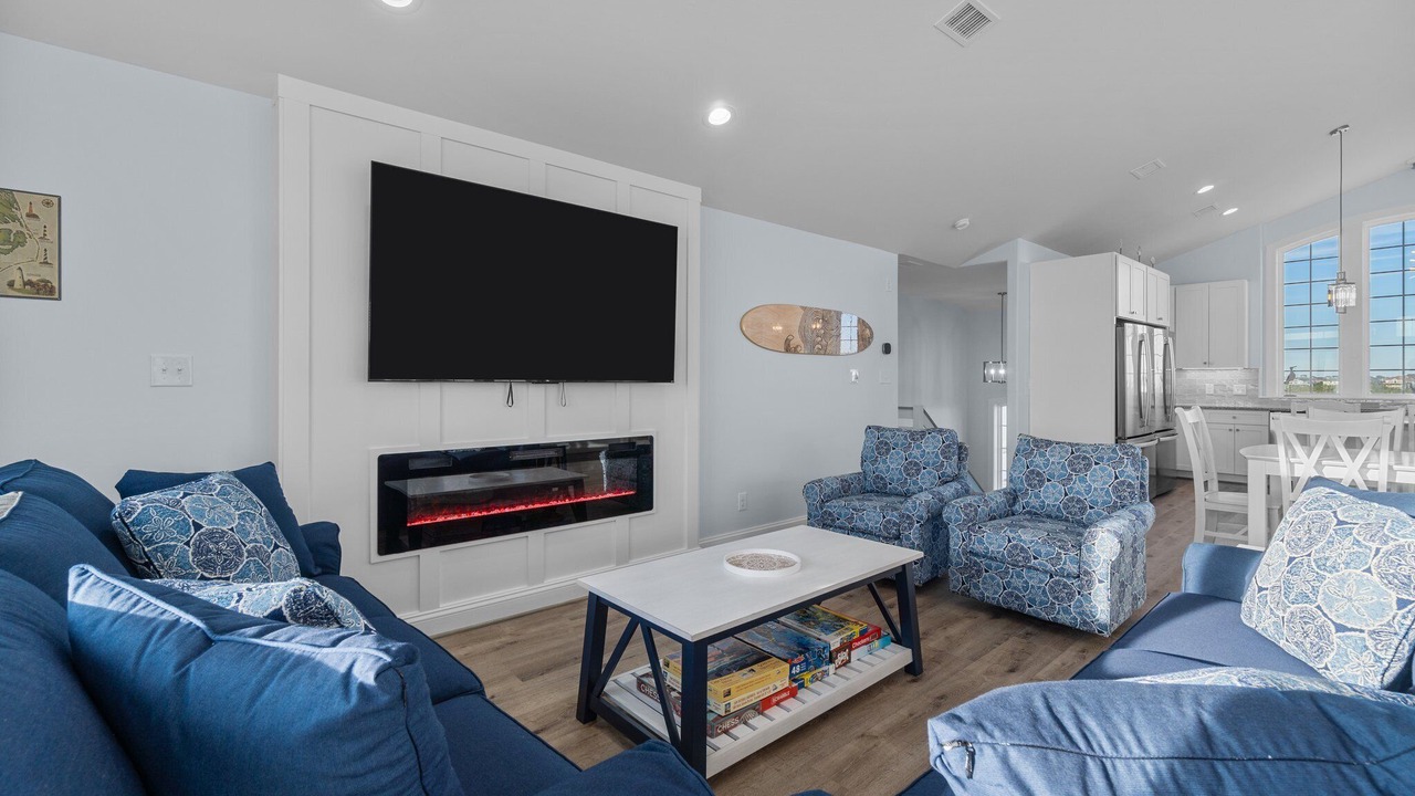 Photo of Livingroom in Avon