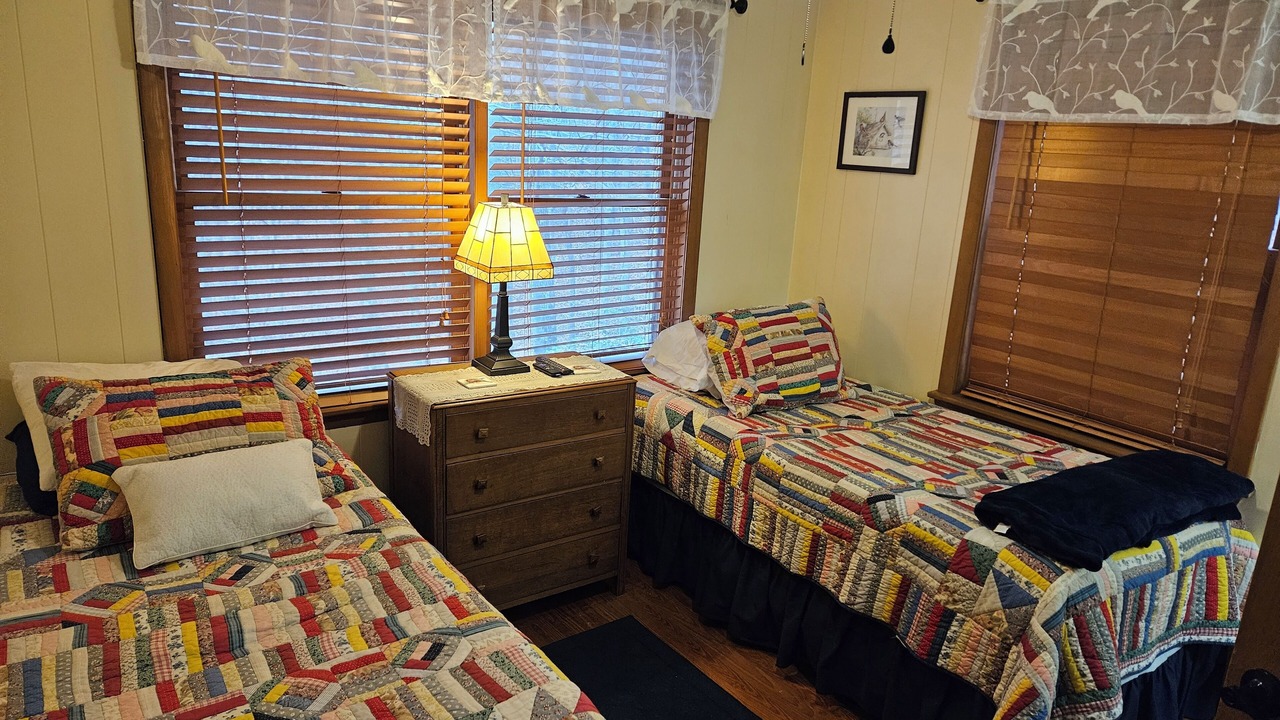 Photo of Bedroom in Unaka