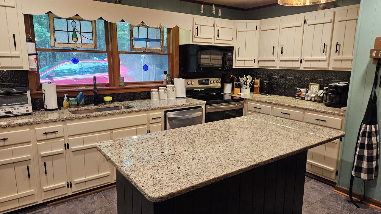 Photo of Kitchen in Unaka