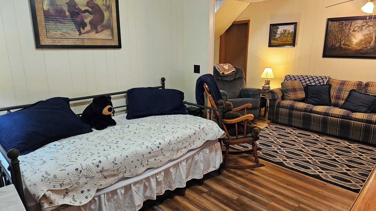Photo of Bedroom in Unaka