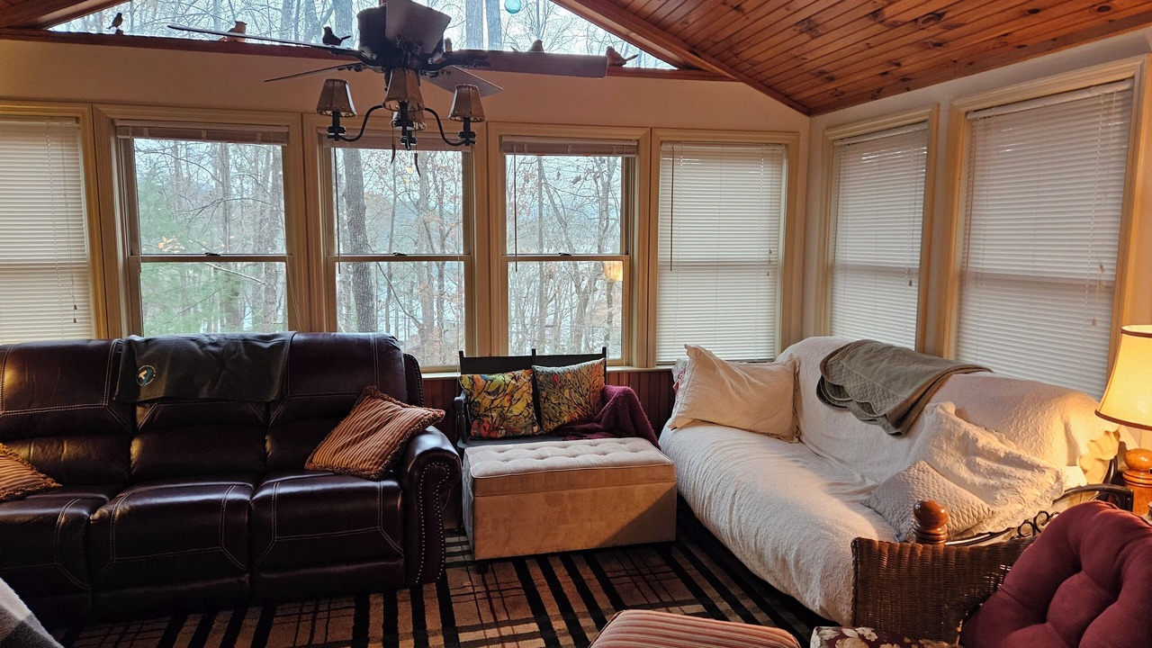 Photo of Livingroom in Unaka