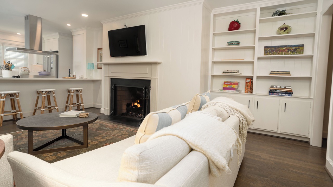Photo of Livingroom in Green Valley