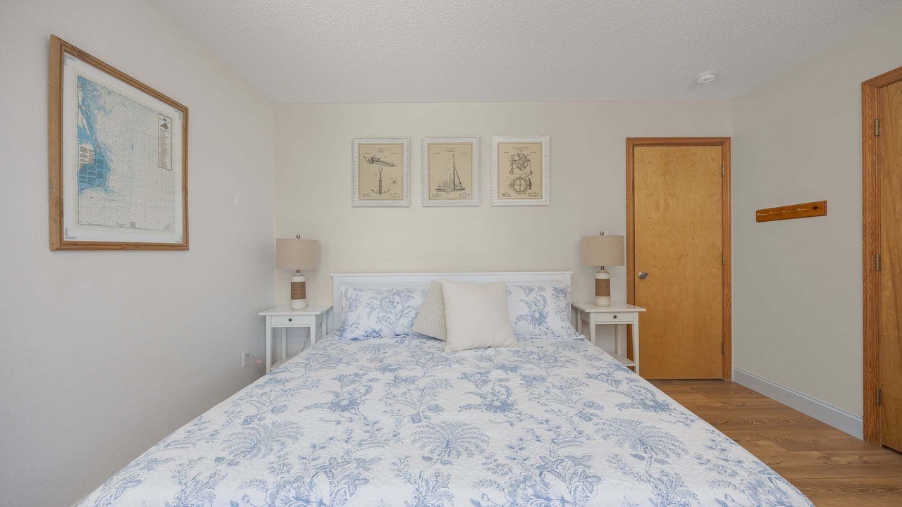 Photo of Bedroom in Southern Shores