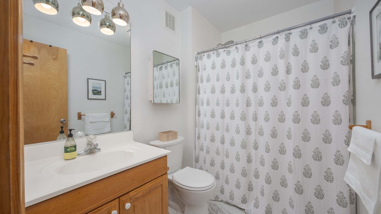 Photo of Bathroom in Southern Shores