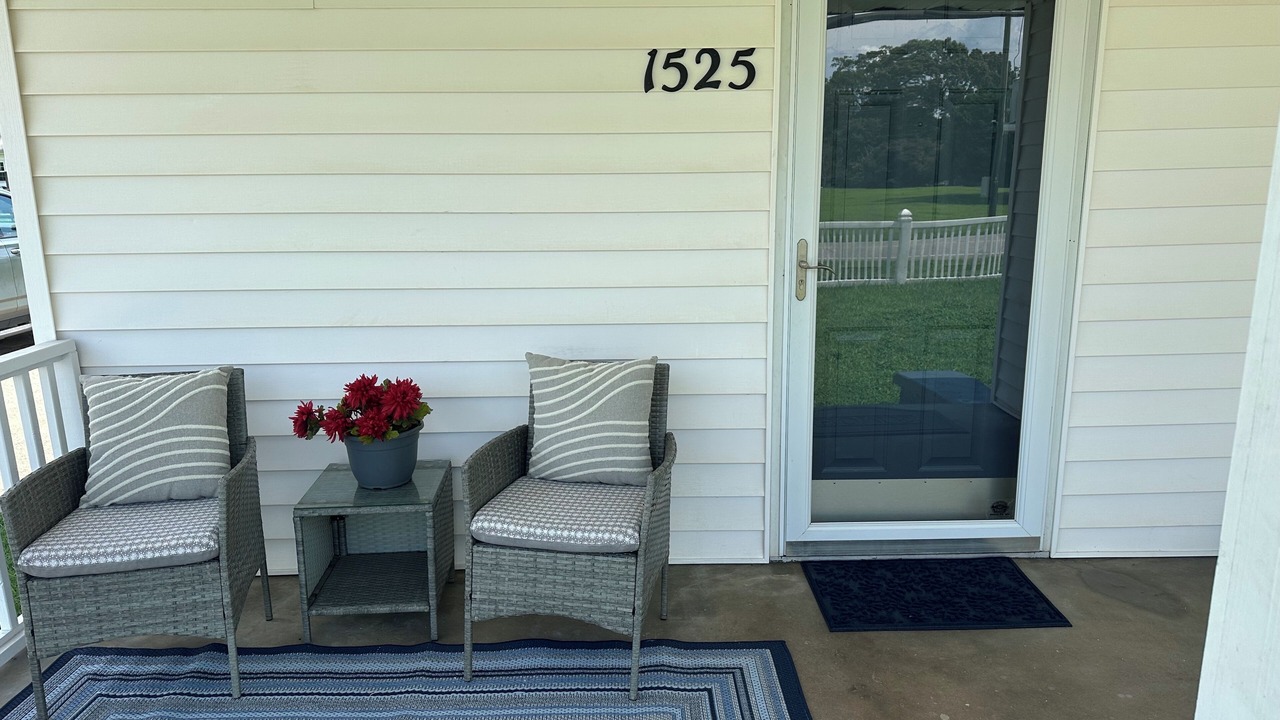 Photo of Outdoor in North Belmont