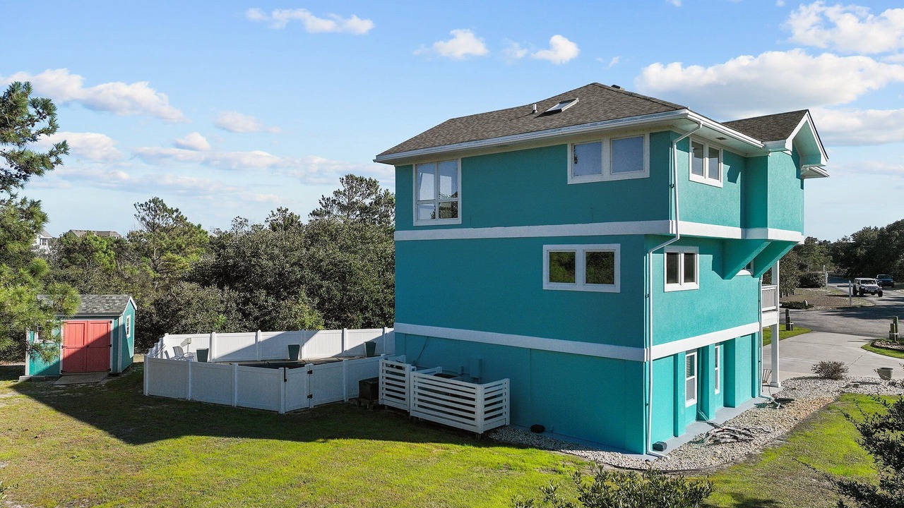 Photo of Outdoor in Monteray Shores