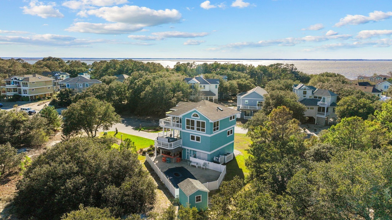 Photo of Outdoor in Monteray Shores