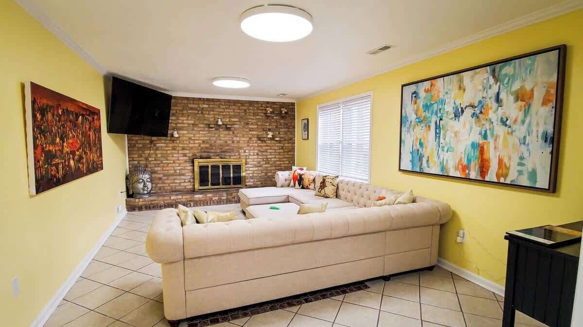 Photo of Livingroom in Cave Spring
