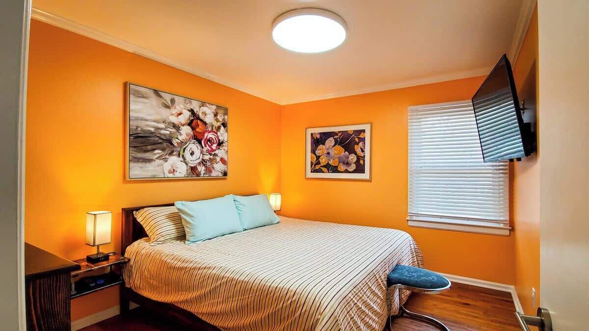 Photo of Bedroom in Cave Spring