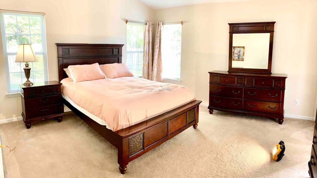 Photo of Bedroom in Myrtle Grove