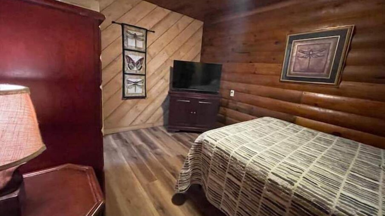 Photo of Bedroom in Jamestown
