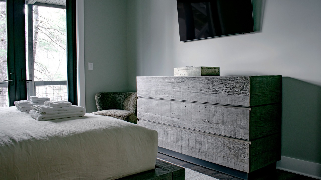Photo of Bedroom in Bear Lake Reserve