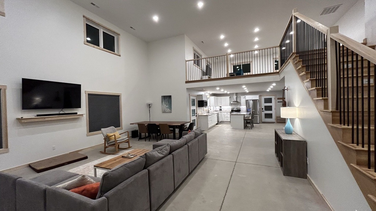 Photo of Livingroom in Corbin