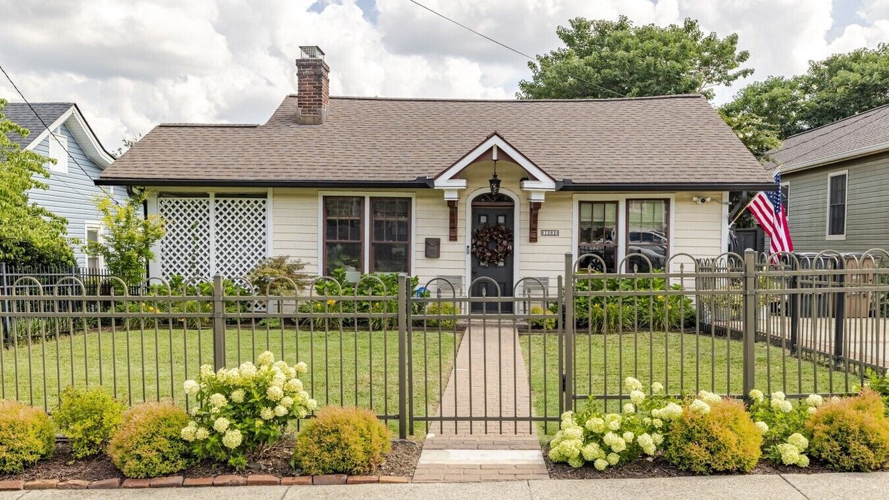 Photo of Outdoor in East End