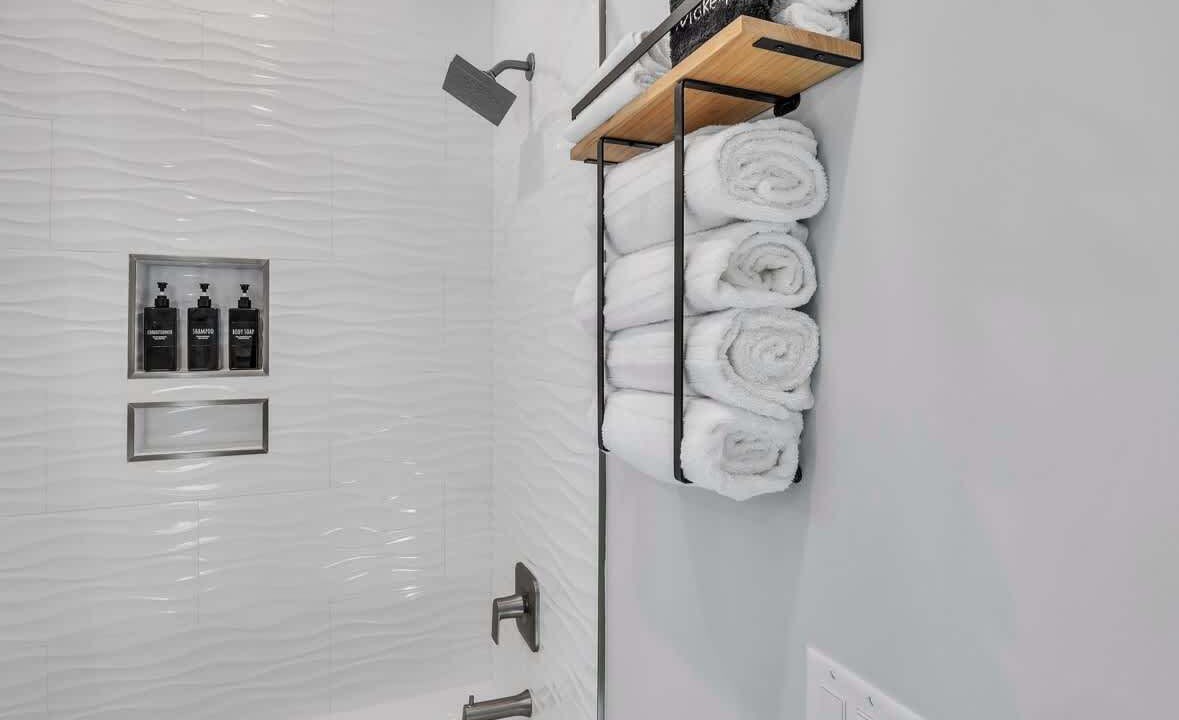Photo of Bathroom in Wilmington Beach