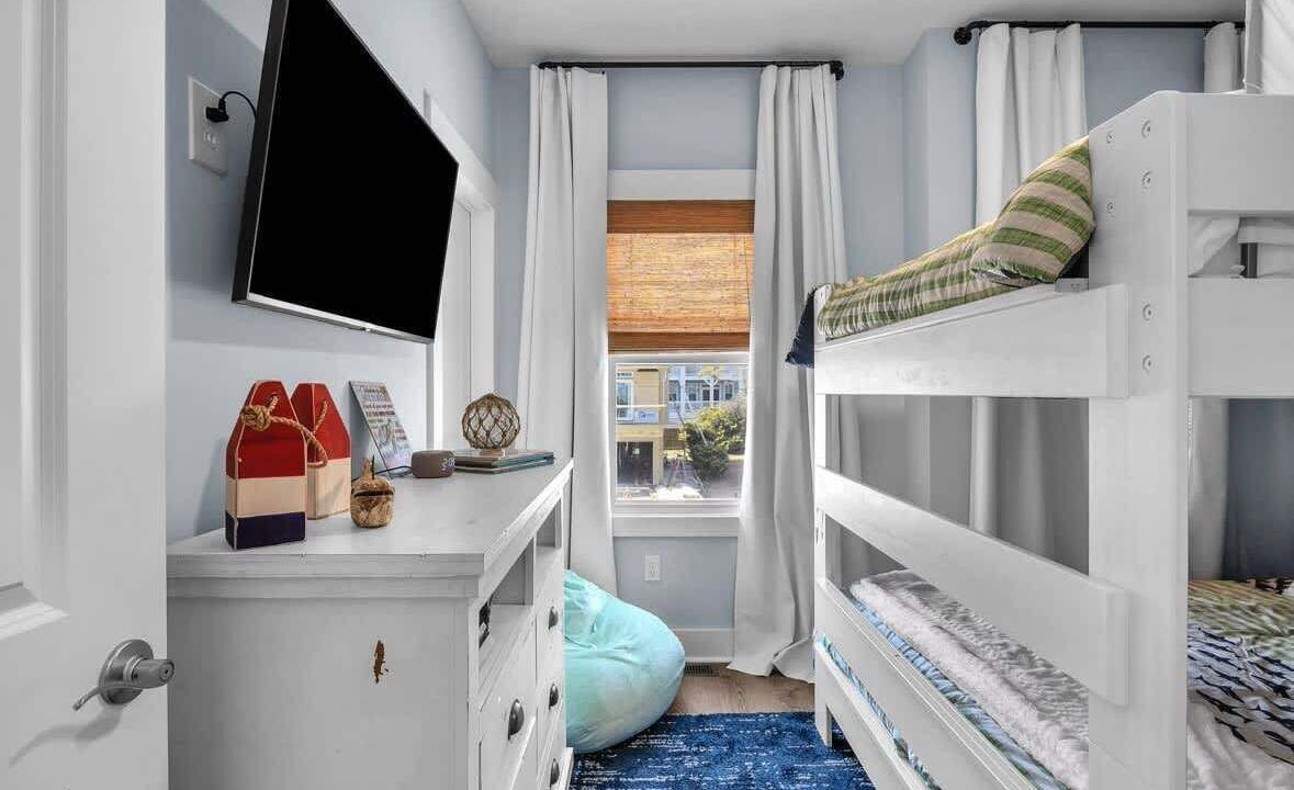 Photo of Bedroom in Wilmington Beach