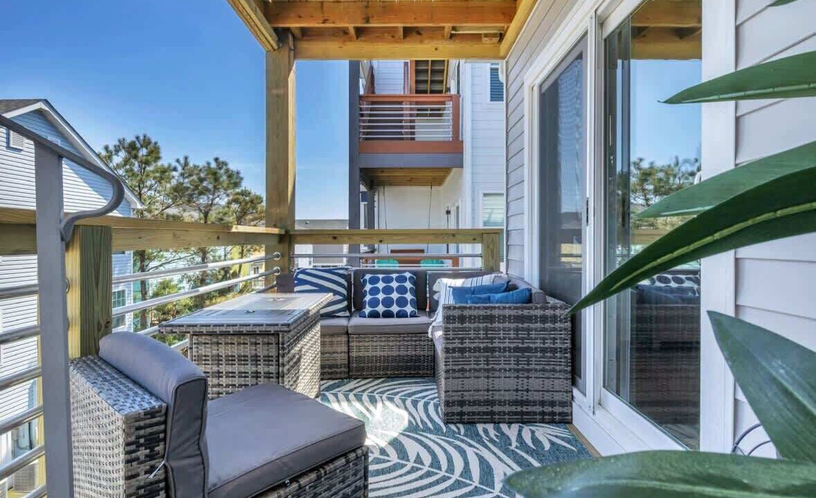 Photo of Patio Balcony in Wilmington Beach