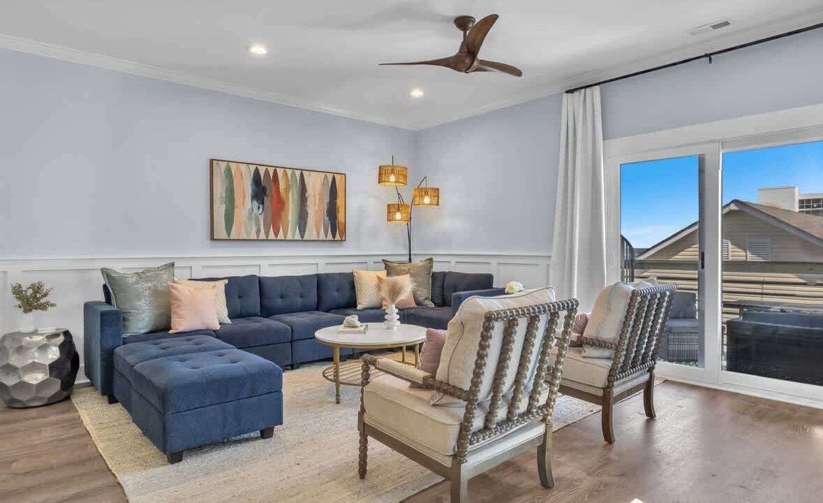 Photo of Livingroom in Wilmington Beach