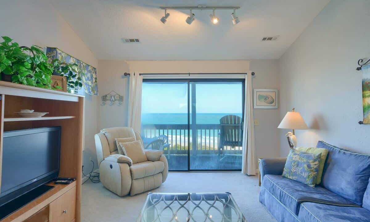 Photo of Bedroom in Sneads Ferry