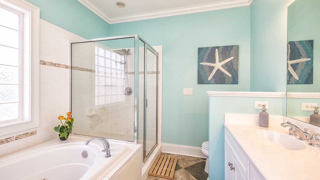 Photo of Bathroom in Wilmington Beach