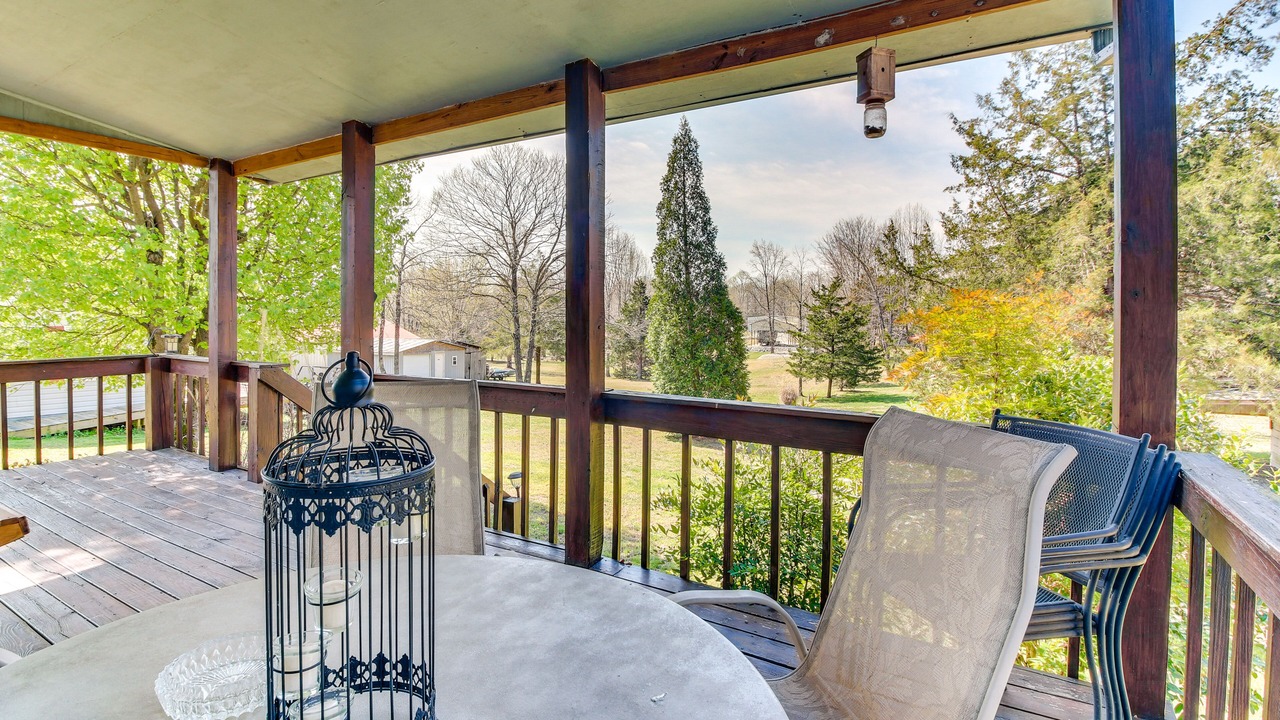 Photo of Outdoor in Byrdstown