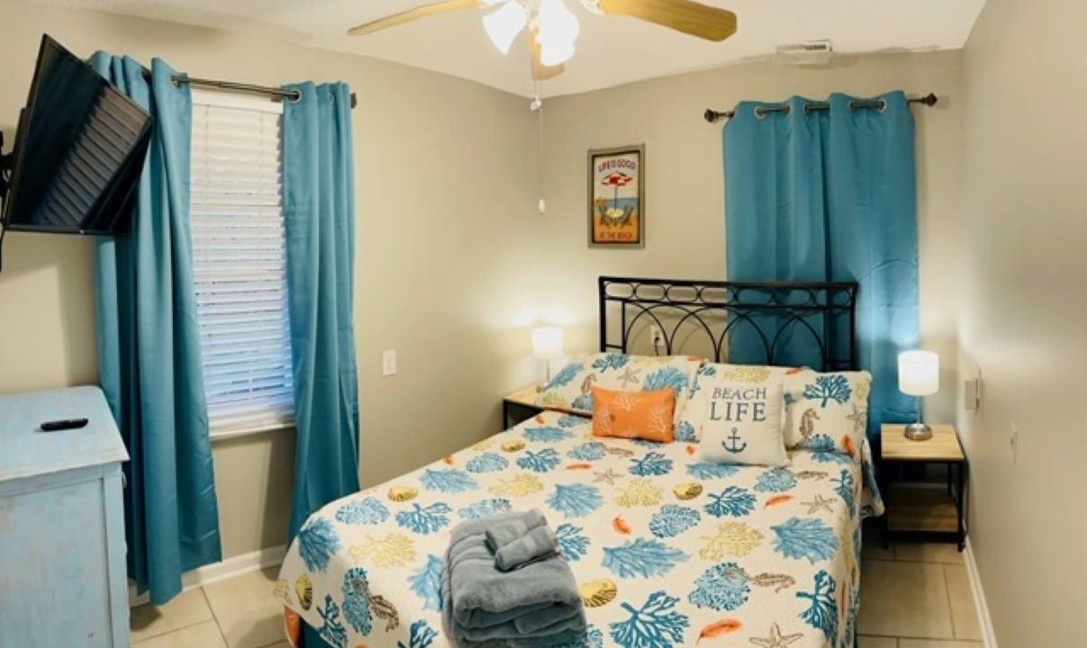 Photo of Bedroom in North Carolina Coast