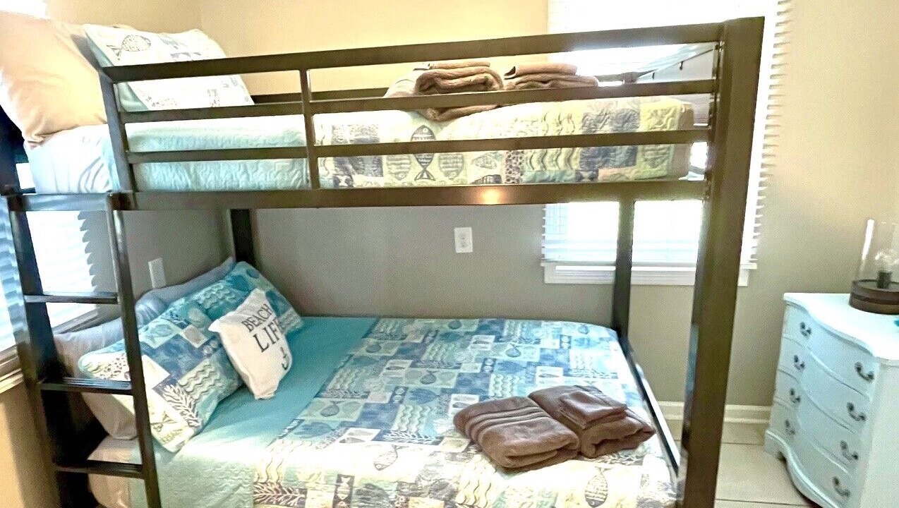 Photo of Bedroom in North Carolina Coast