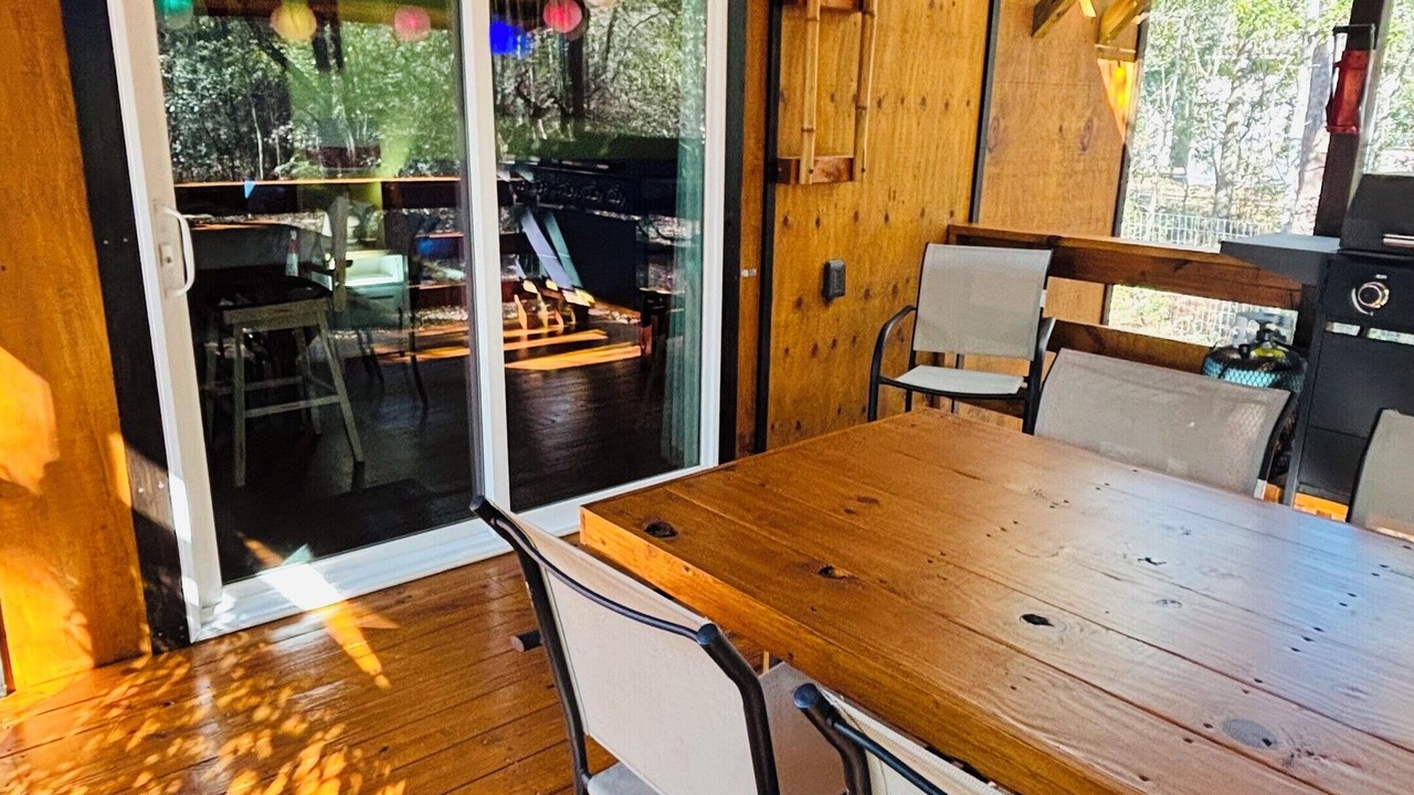 Photo of Outdoor in Supply